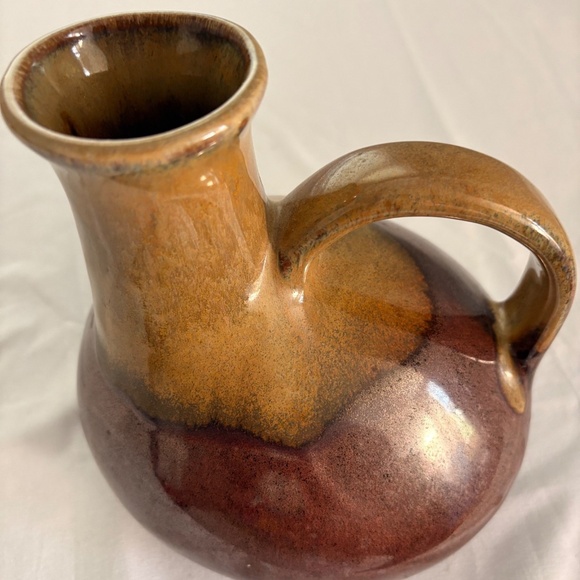 Pigeon River Pottery - Tommy Bullen Signed Ceramic Handled Carafe/Pitcher - Picture 1 of 8